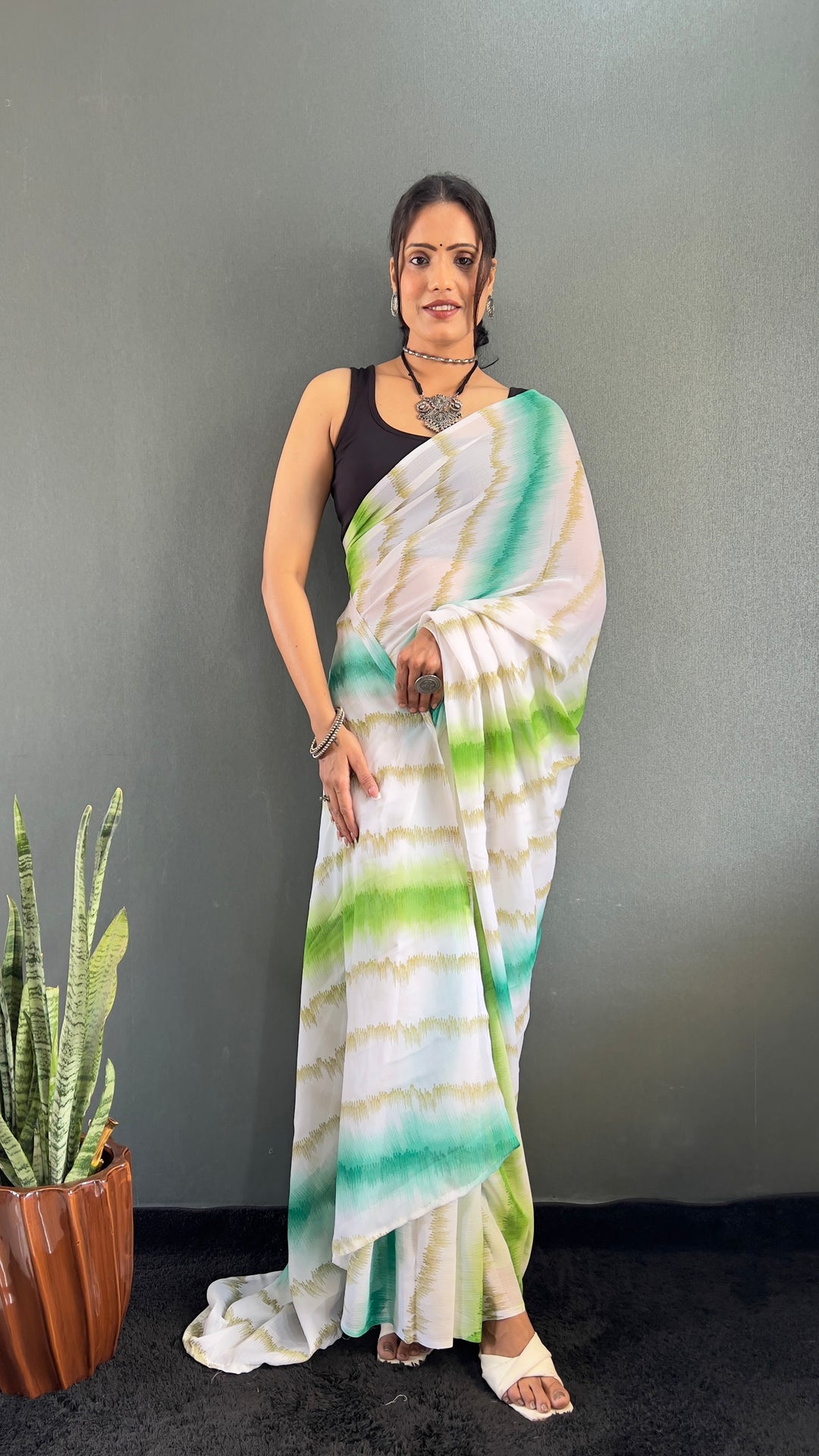 Green Color Rangoli Silk Saree With Beautiful Blouse