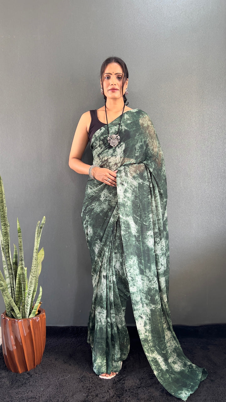Green Color Rangoli Silk Saree With Beautiful Blouse