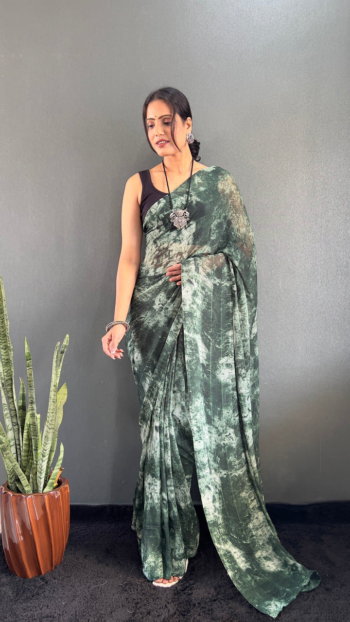 Green Color Rangoli Silk Saree With Beautiful Blouse