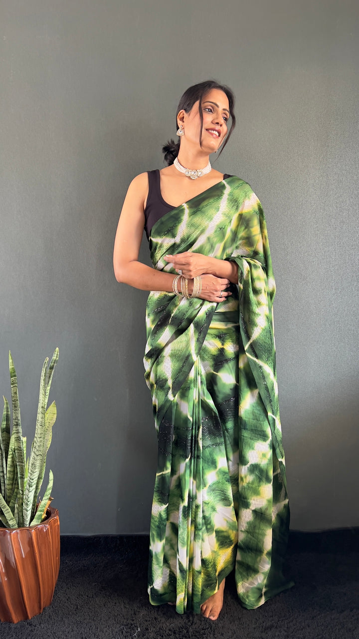 Green Color Georgette Saree With Beautiful Blouse