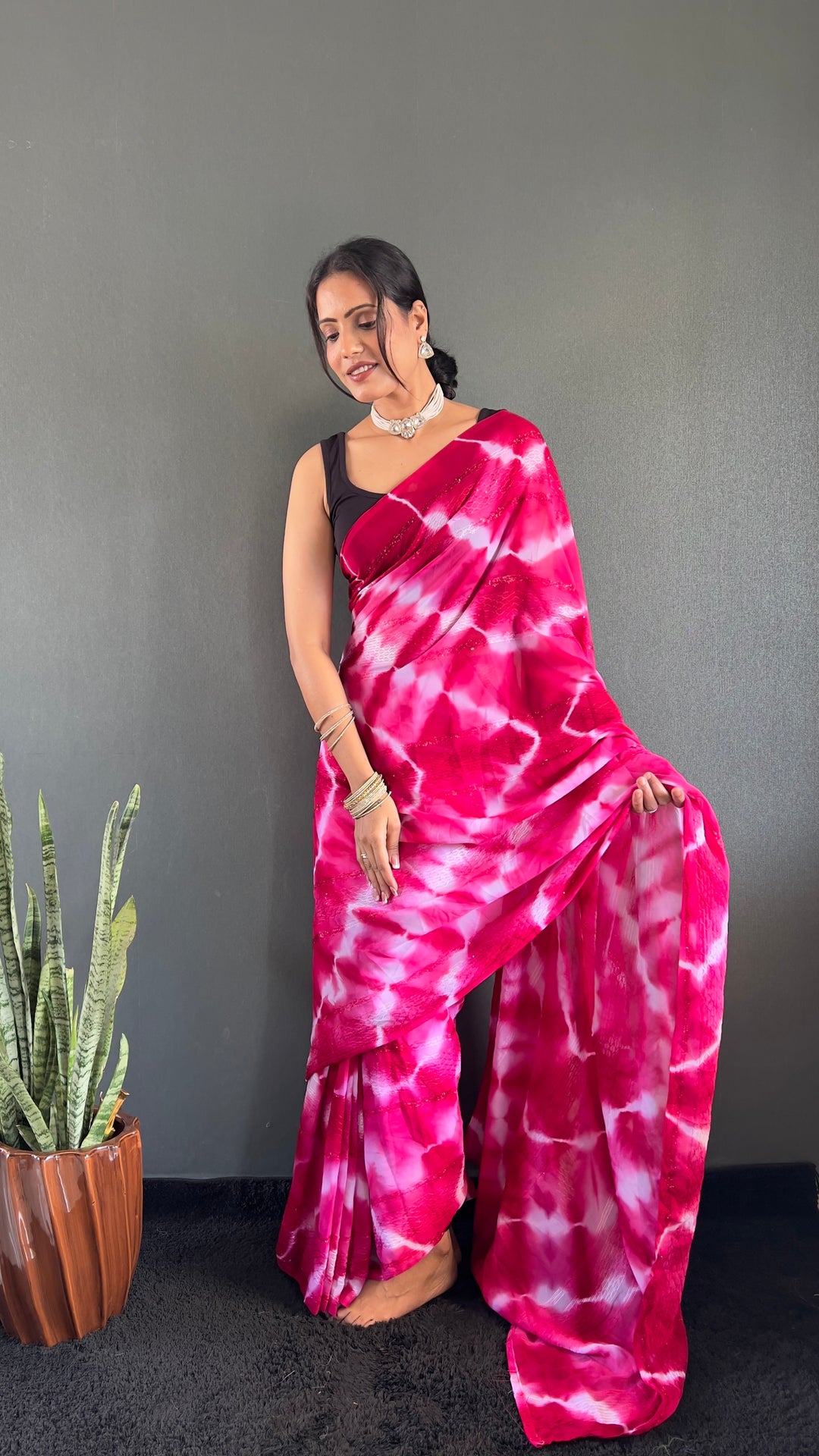 Pink Color Georgette Saree With Beautiful Blouse