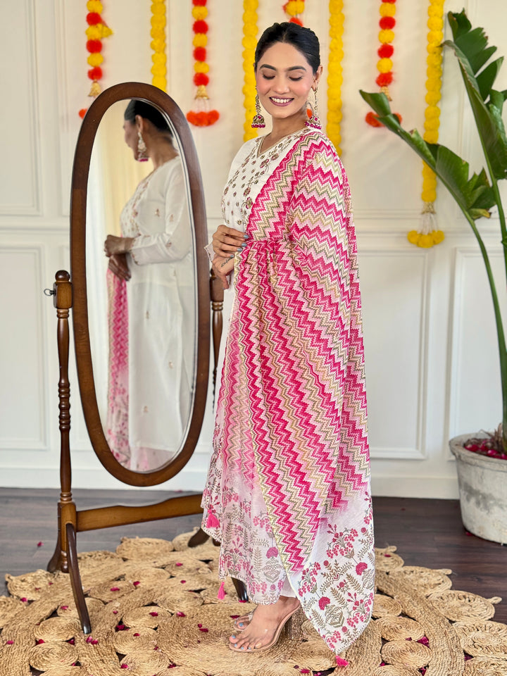 White Color Viscose Chanderi Embroidered Straight Kurta with Pant And Dupatta Sets