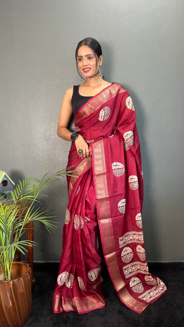 Red Color Soft Cotton Kalamkari Printed Saree With Beautiful Blouse