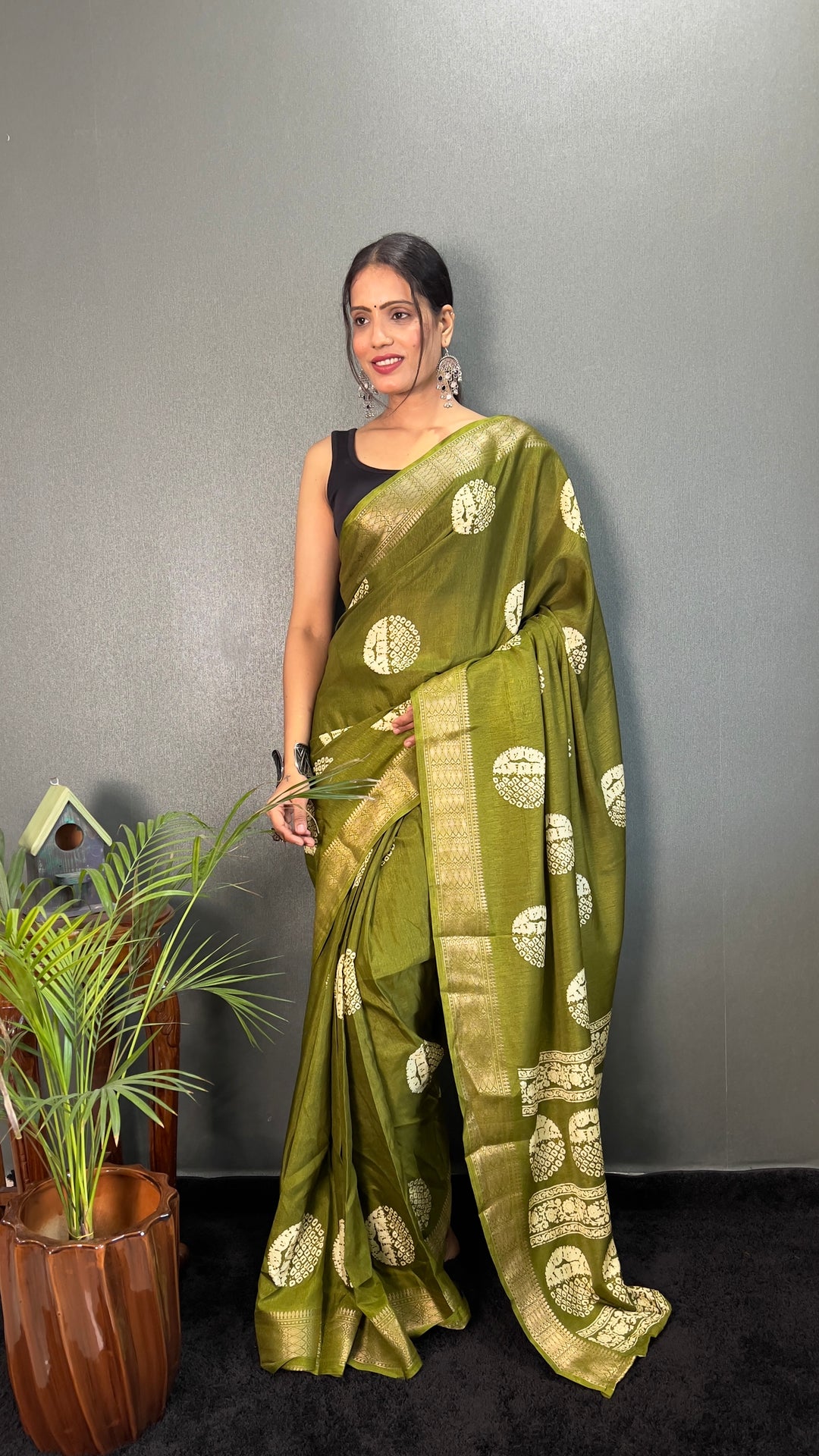 Green Color Soft Cotton Kalamkari Printed Saree With Beautiful Blouse