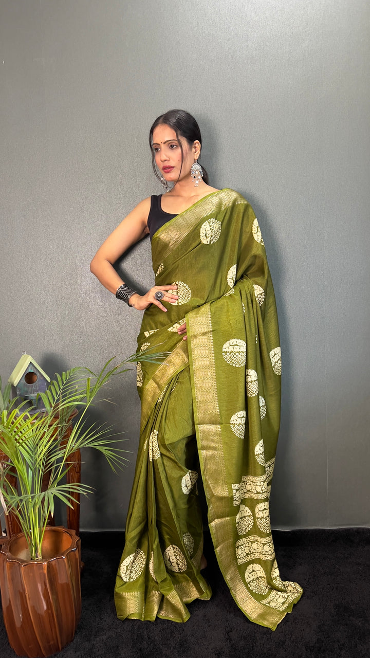 Green Color Soft Cotton Kalamkari Printed Saree With Beautiful Blouse