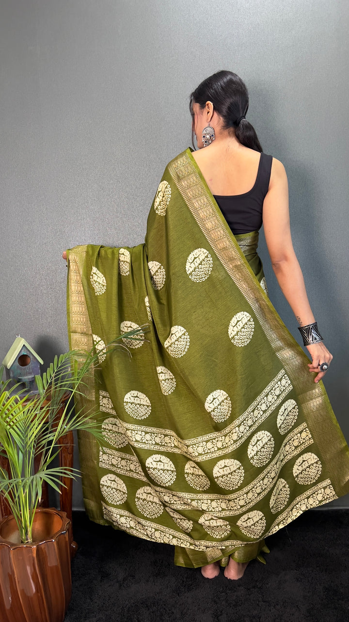 Green Color Soft Cotton Kalamkari Printed Saree With Beautiful Blouse