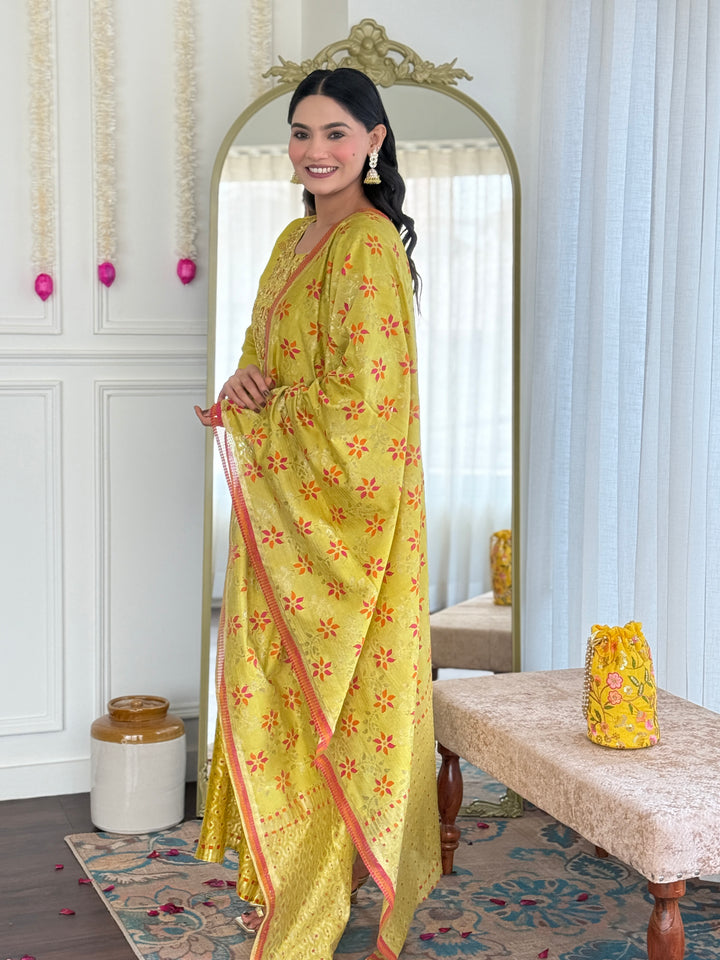 Mehndi Green Color Viscose Chanderi Embroidered Kurta with Pant And Dupatta Sets