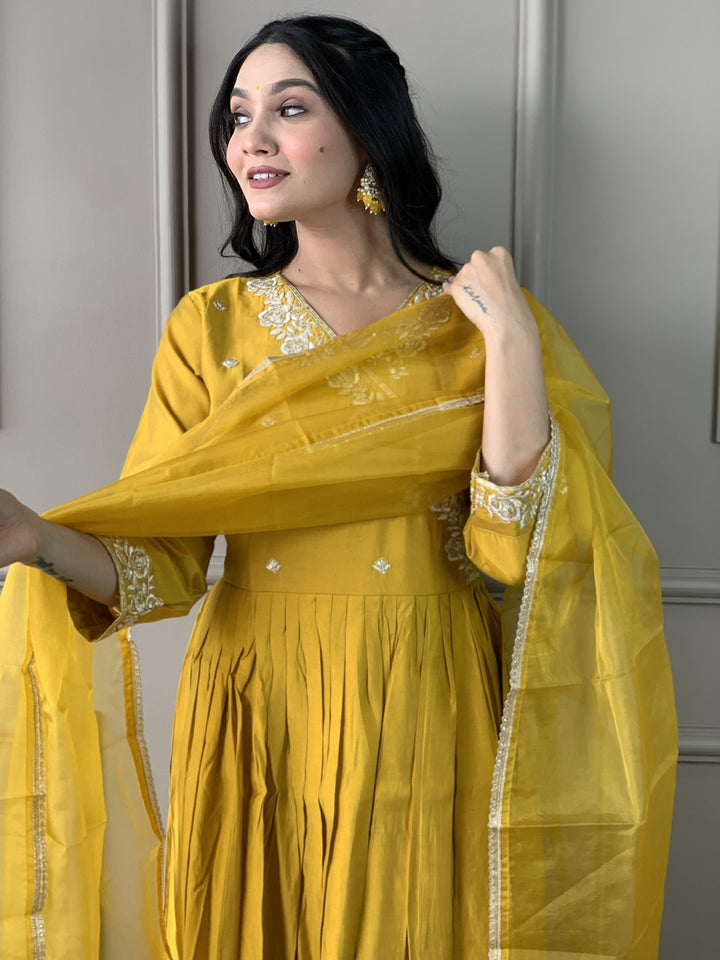 Yellow Color Viscose Chanderi Embroidered Straight Kurta with Pant And Dupatta Sets