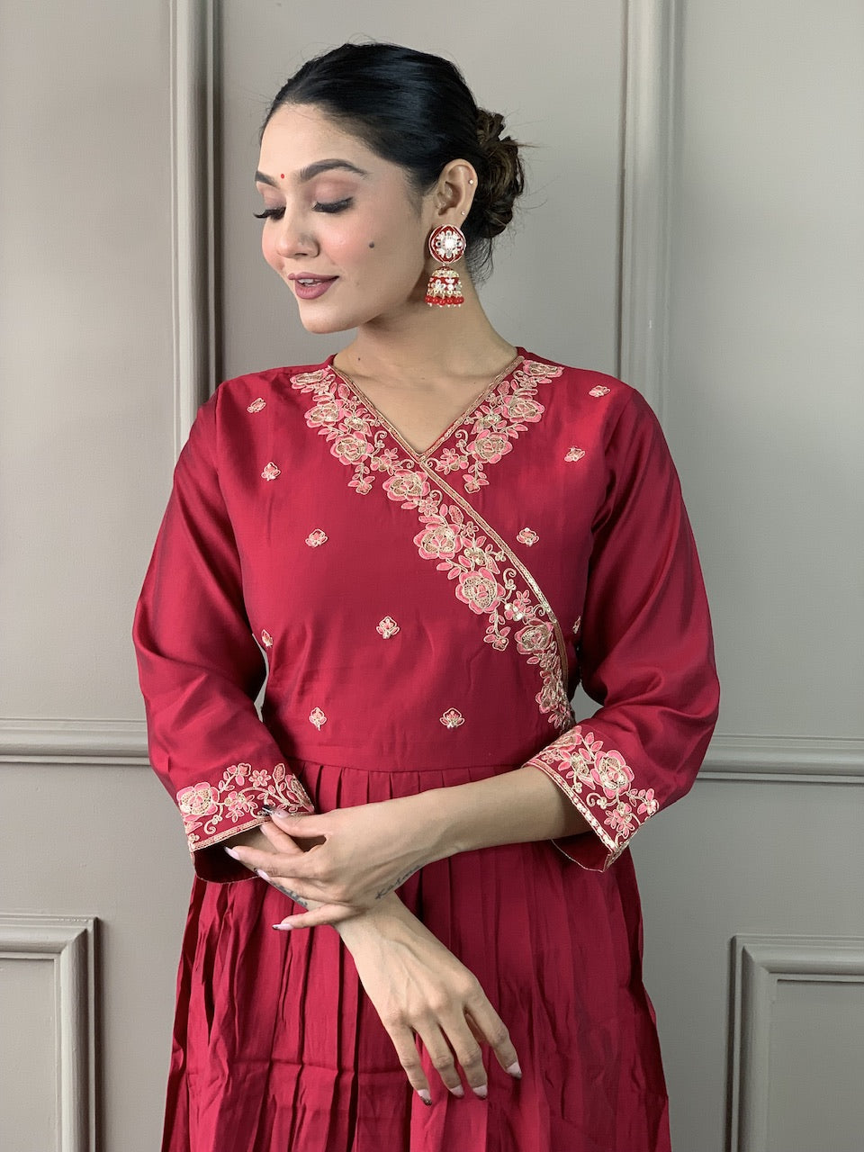 Red Color Viscose Chanderi Embroidered Straight Kurta with Pant And Dupatta Sets