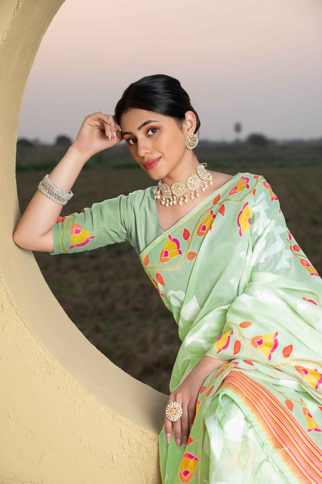 Green Color Jamdani Soft Cotton Saree With Unstitched Blouse Piece