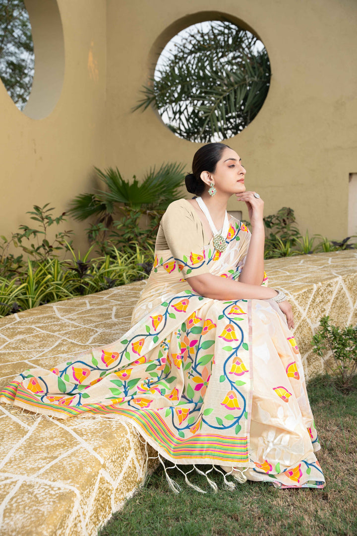 Off-White Color Jamdani Soft Cotton Saree With Unstitched Blouse Piece
