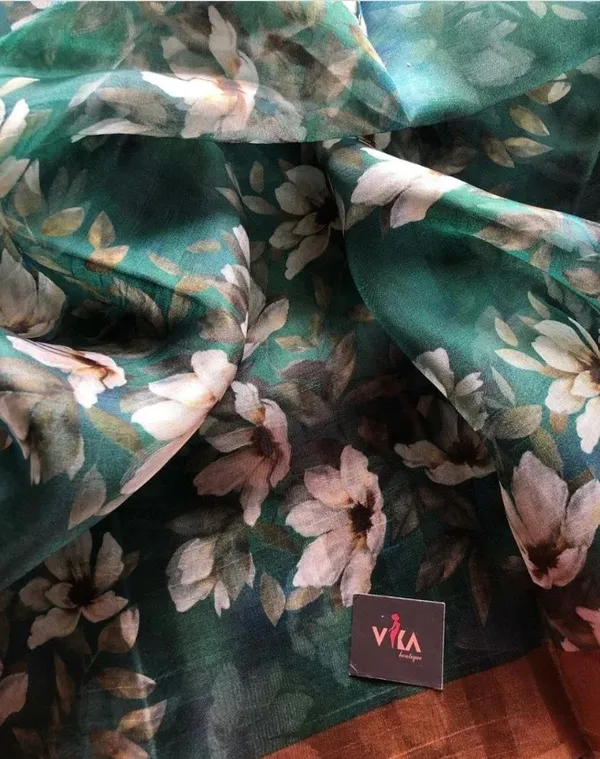 Green Color Cotton Linen Saree With Unstitched Blouse Piece