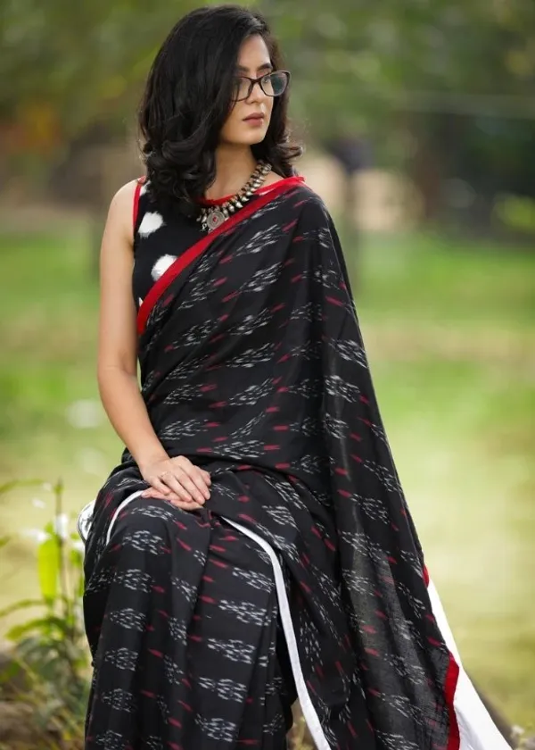 Black and White Color Cotton Linen Saree With Unstitched Blouse Piece
