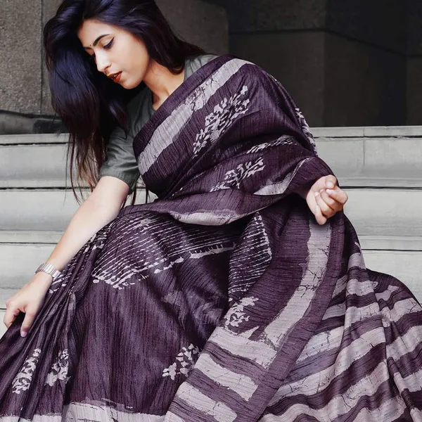 Wine Color Cotton Linen Saree With Unstitched Blouse Piece