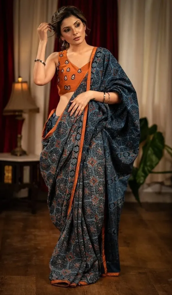 Gray Color Cotton Linen Saree With Unstitched Blouse Piece