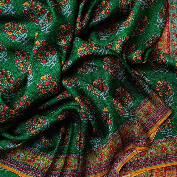 Green Color Cotton Linen Saree With Unstitched Blouse Piece