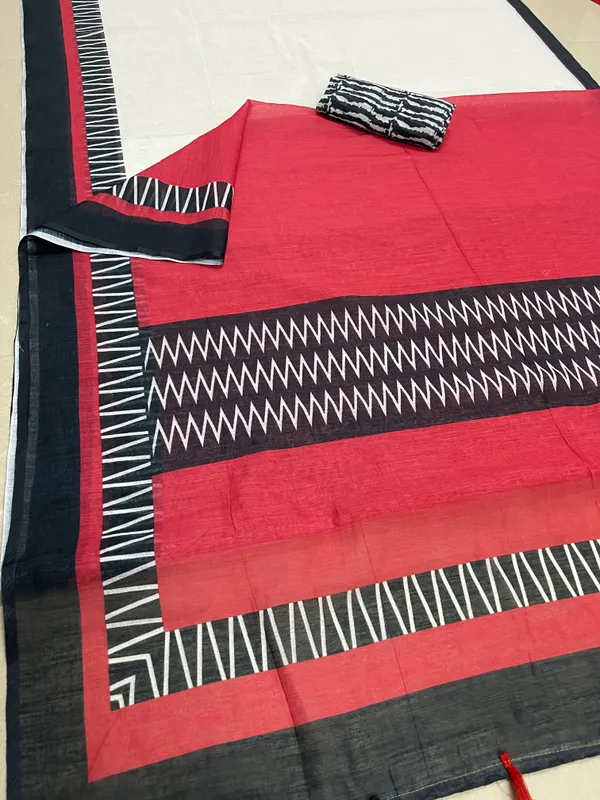 White and Red Color Cotton Linen Saree With Unstitched Blouse Piece