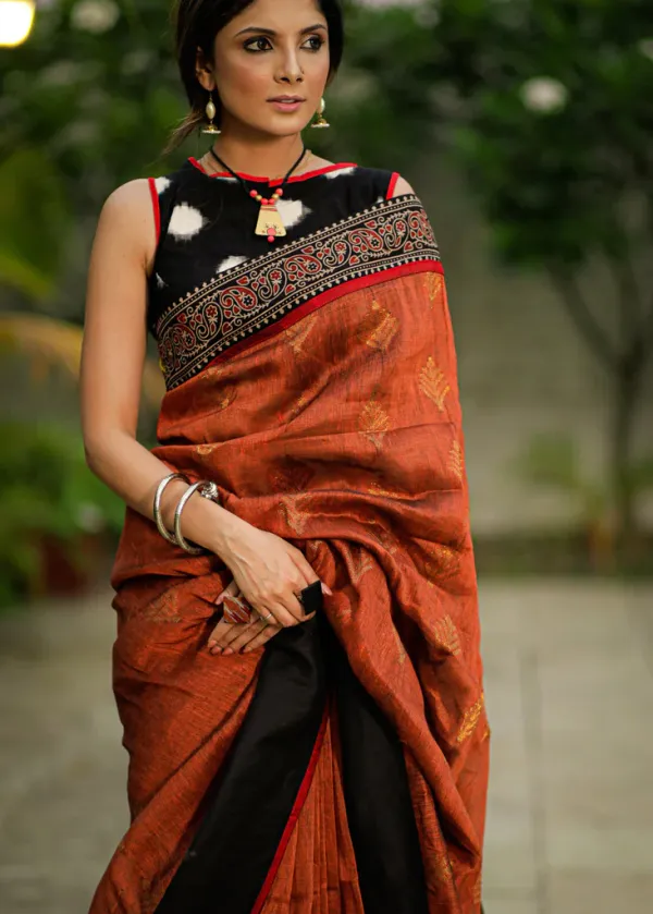 Red Color Cotton Linen Saree With Unstitched Blouse Piece
