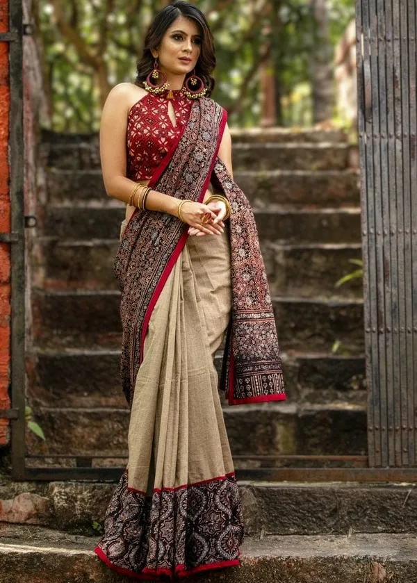 Cream Color Cotton Linen Saree With Unstitched Blouse Piece
