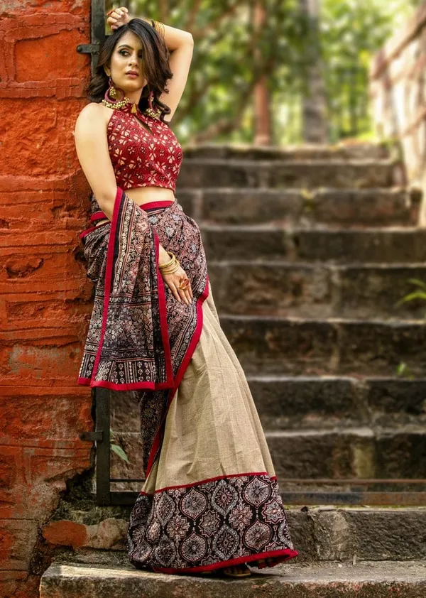 Cream Color Cotton Linen Saree With Unstitched Blouse Piece