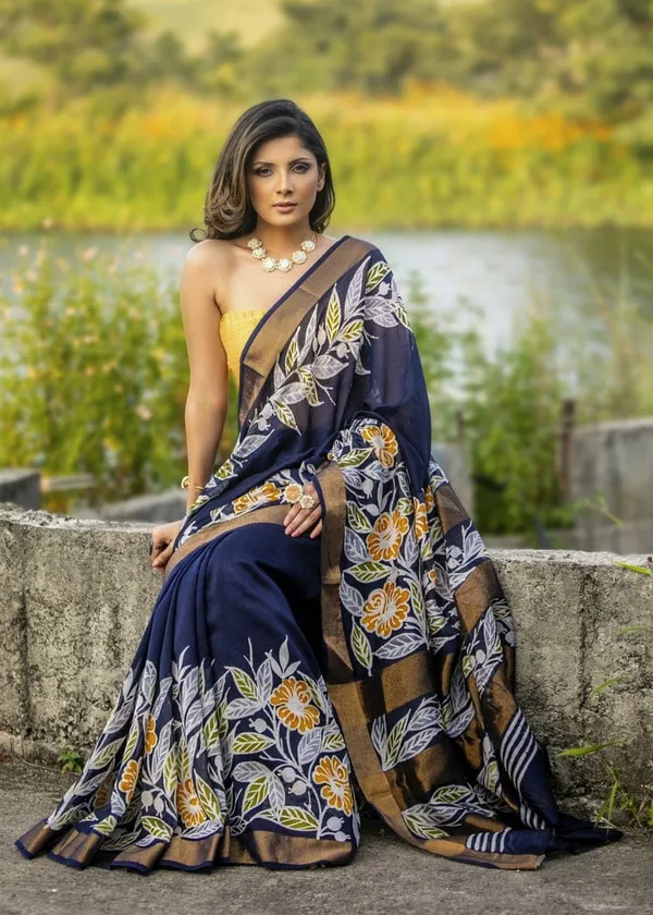 Navy Blue Color Cotton Linen Saree With Unstitched Blouse Piece