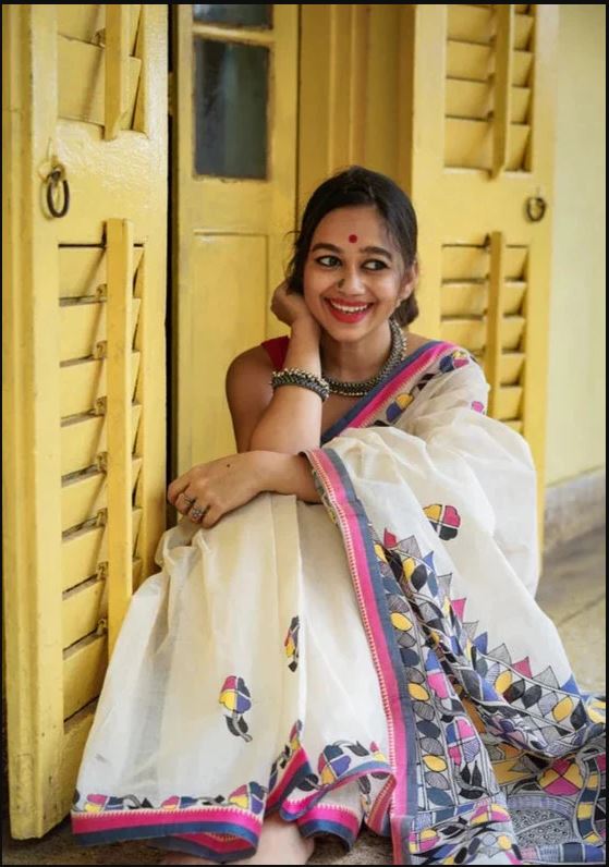 White Color Cotton Linen Saree With Unstitched Blouse Piece