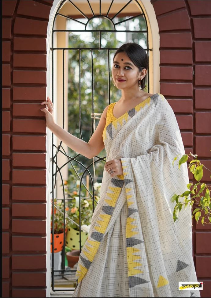 Off-White Color Cotton Linen Saree With Unstitched Blouse Piece