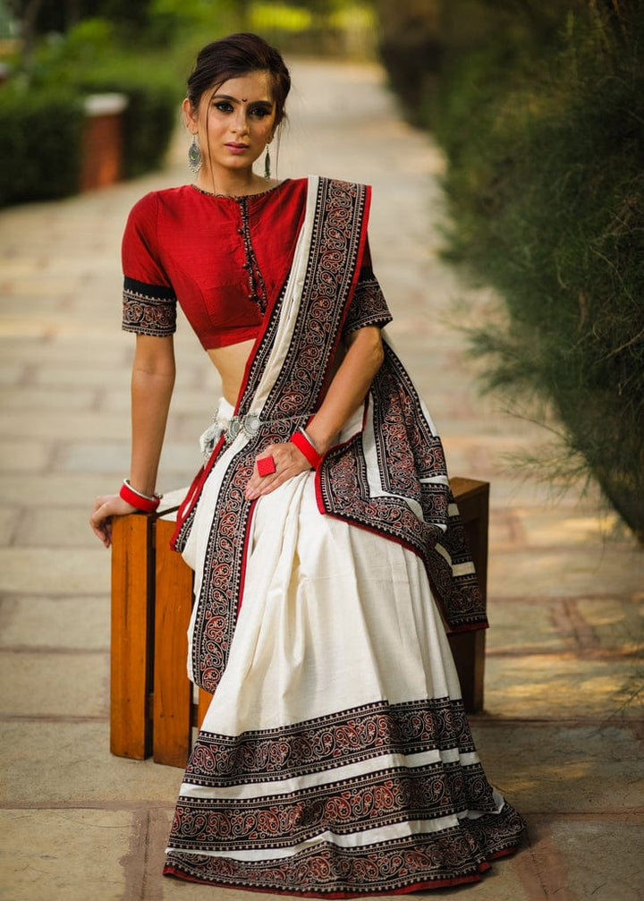 Off-White Color Cotton Linen Saree With Unstitched Blouse Piece