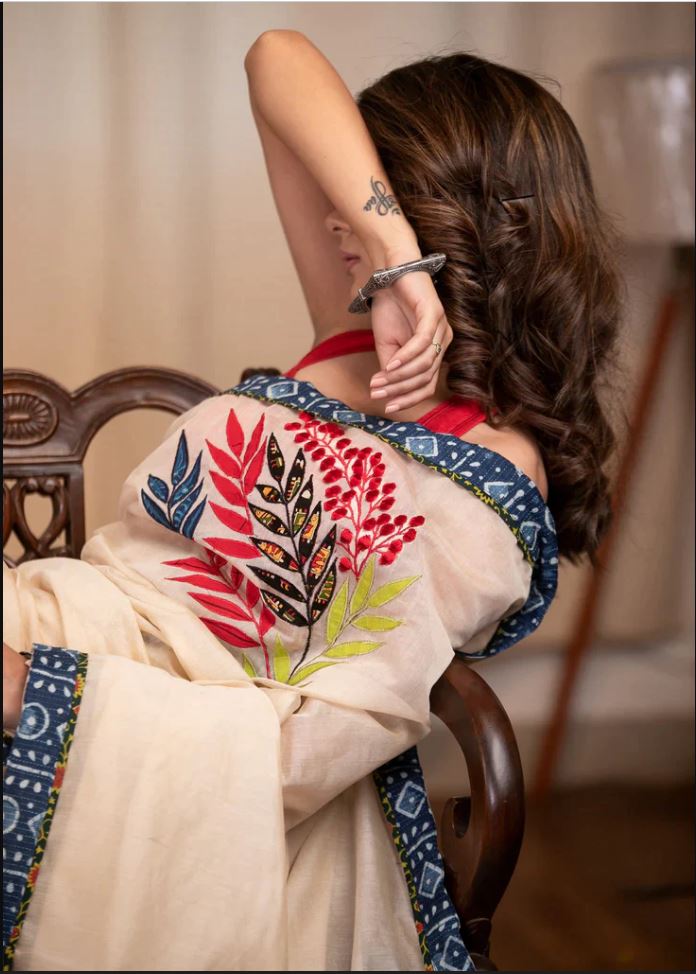 Off-White Color Cotton Linen Saree With Unstitched Blouse Piece