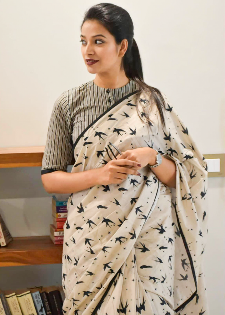 Off-White Color Cotton Linen Saree With Unstitched Blouse Piece
