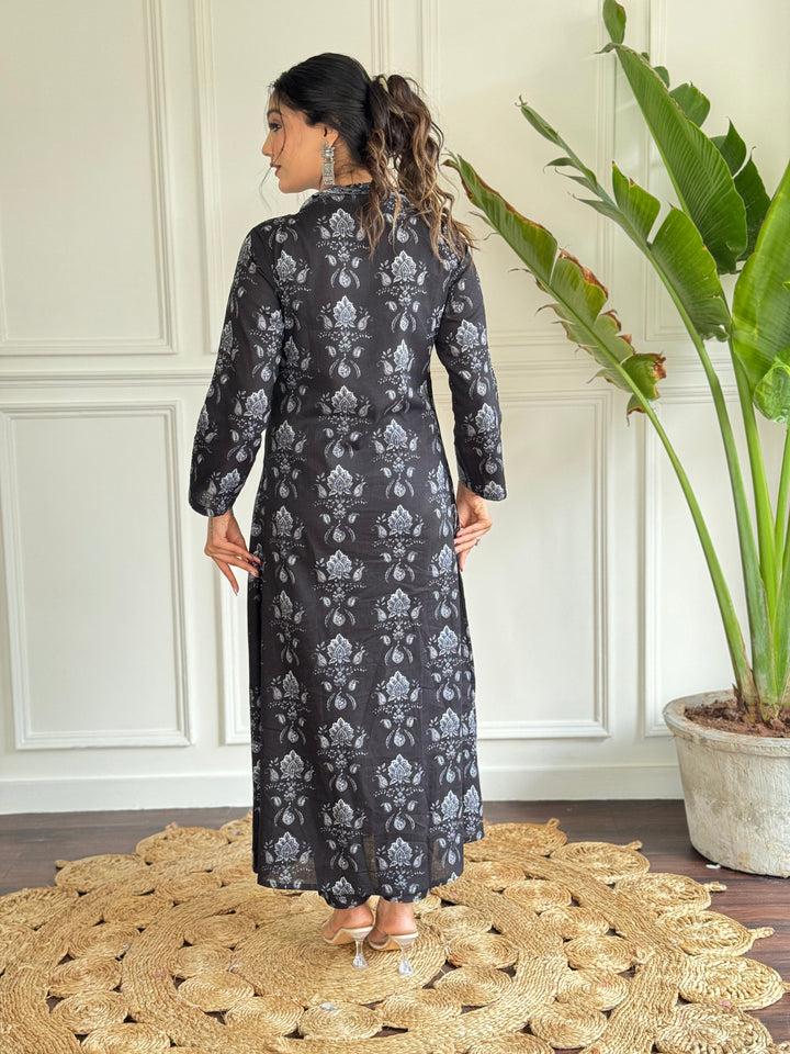 Black Color Cottan Printed Straight Kurti with Pant And  Dupatta Sets