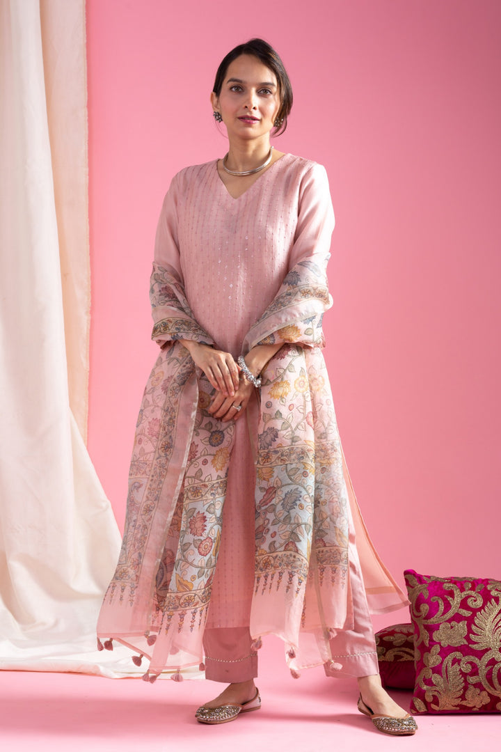 Pink Color Viscose Chanderi Kurti With Pant And Heavy Embroidery Dupatta Set
