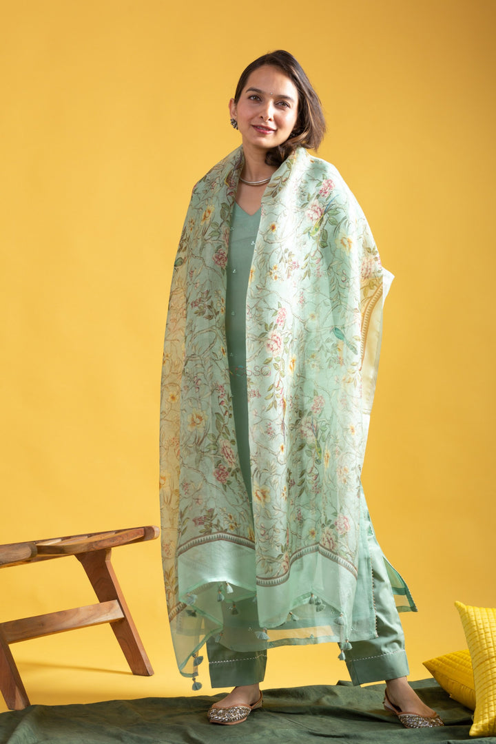 Green Color Viscose Chanderi Kurti With Pant And Heavy Embroidery Dupatta Set