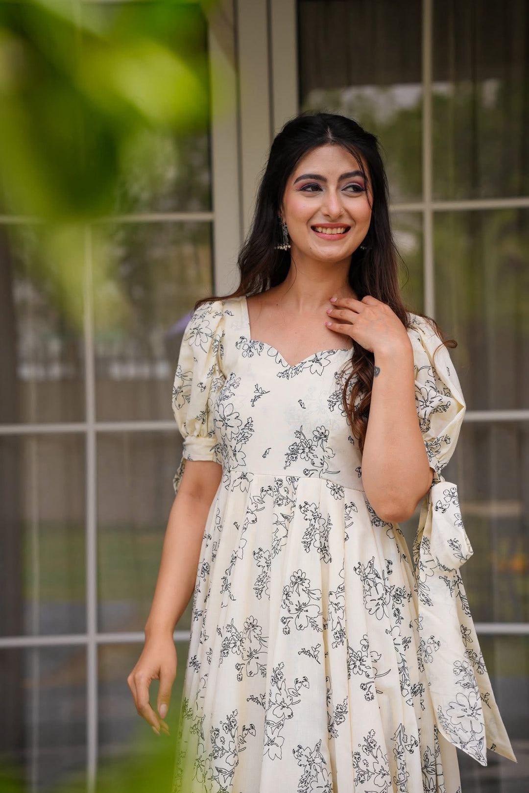 White Color Poly Rayon Kurti With Pant And Heavy Embroidery Dupatta Set