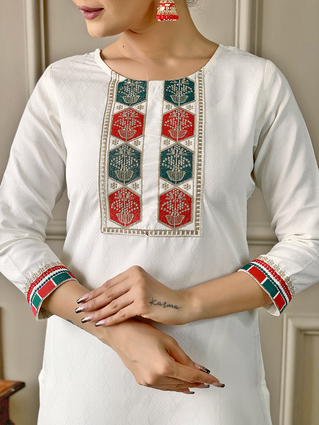 White Color Viscose Kurti Embroidery With Pant And Dupatta Set