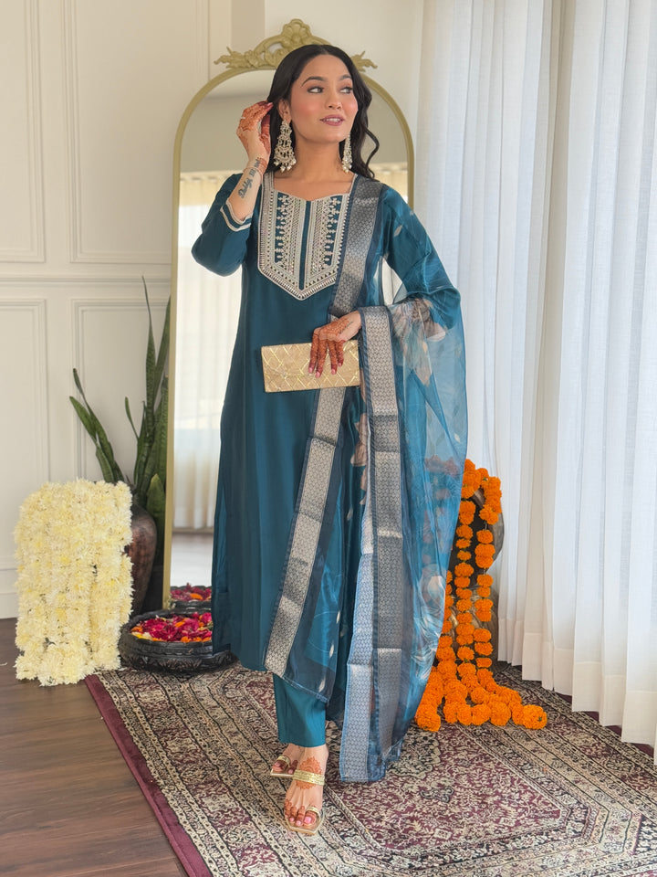 Teal Color BSY Viscose Embroidered Kurti With BSY Viscose Pant And Silk Organza Dupatta Set