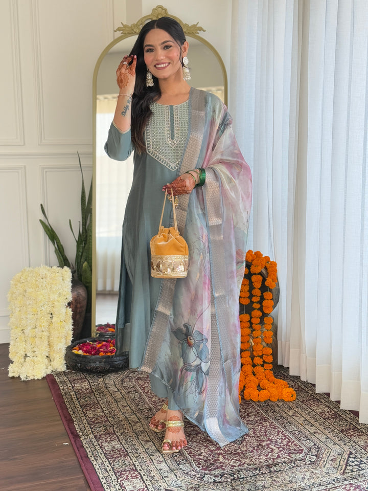 Gray Color BSY Viscose Embroidered Kurti With BSY Viscose Pant And Silk Organza Dupatta Set