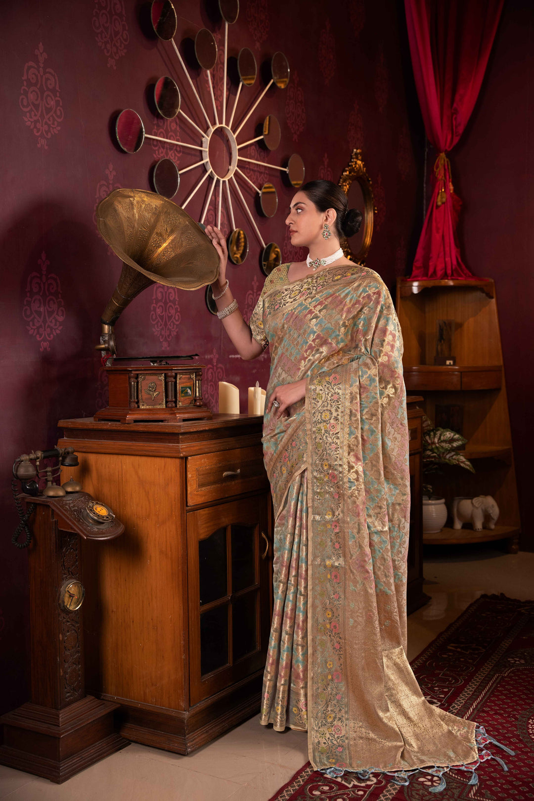 Gray Color Organza Silk Saree With Woven Zari Work With Unstitched Blouse Piece