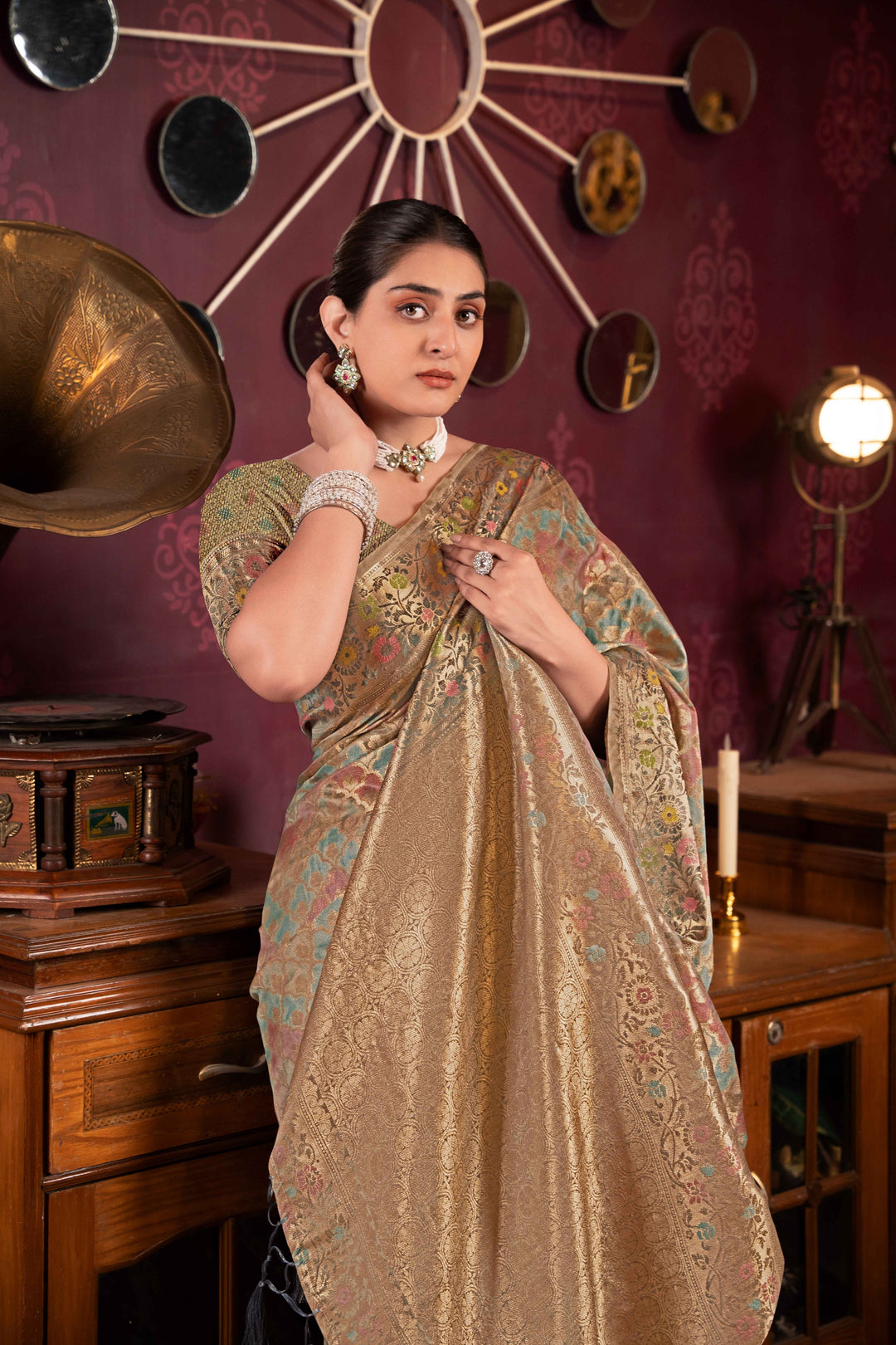 Gray Color Organza Silk Saree With Woven Zari Work With Unstitched Blouse Piece