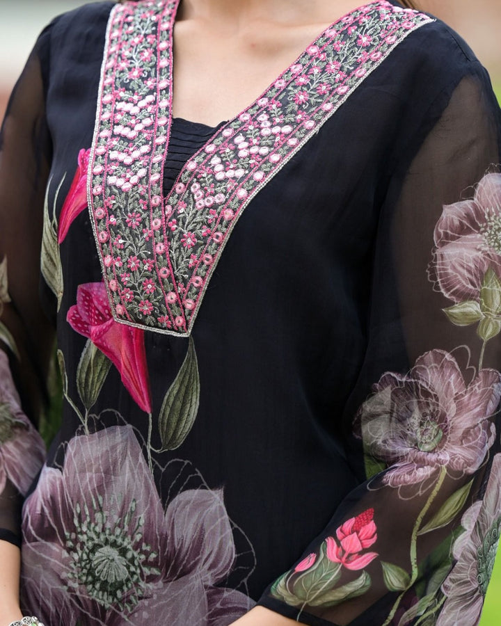 Black Color Georgette Embroidery Kurta with Pant And Dupatta Sets