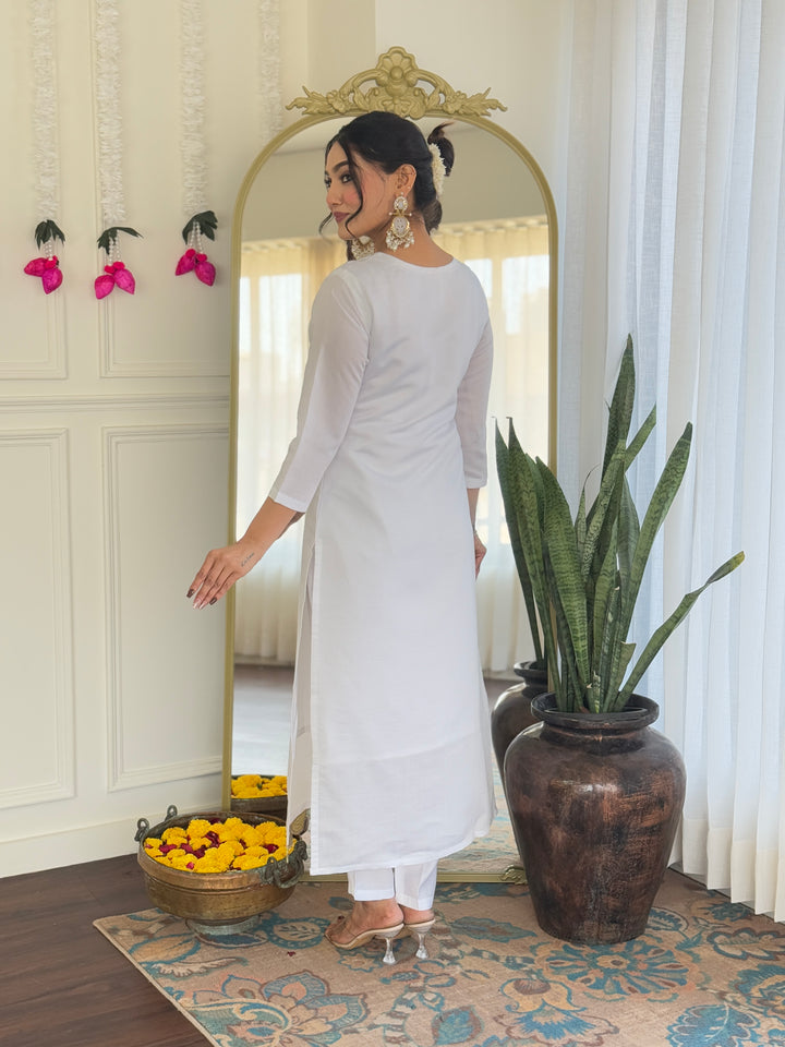 White Color Viscose Chanderi with Embroidered Kurta with Pant And Dupatta Sets
