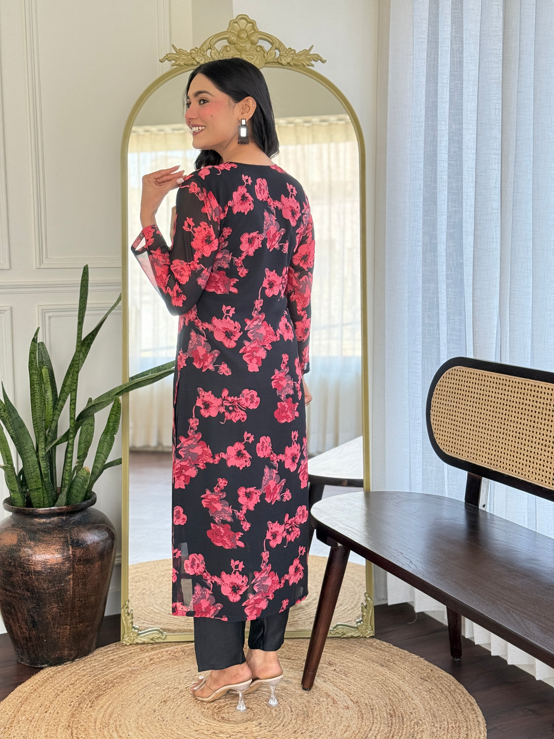 Black Color Georgette Printed Kurta with Pant And Dupatta Sets