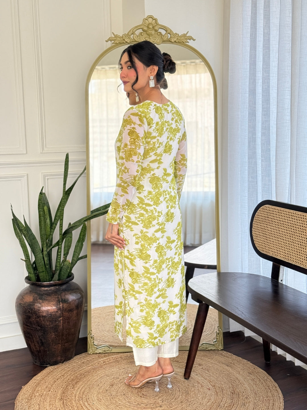 Green Color Georgette Printed Kurta with Pant And Dupatta Sets