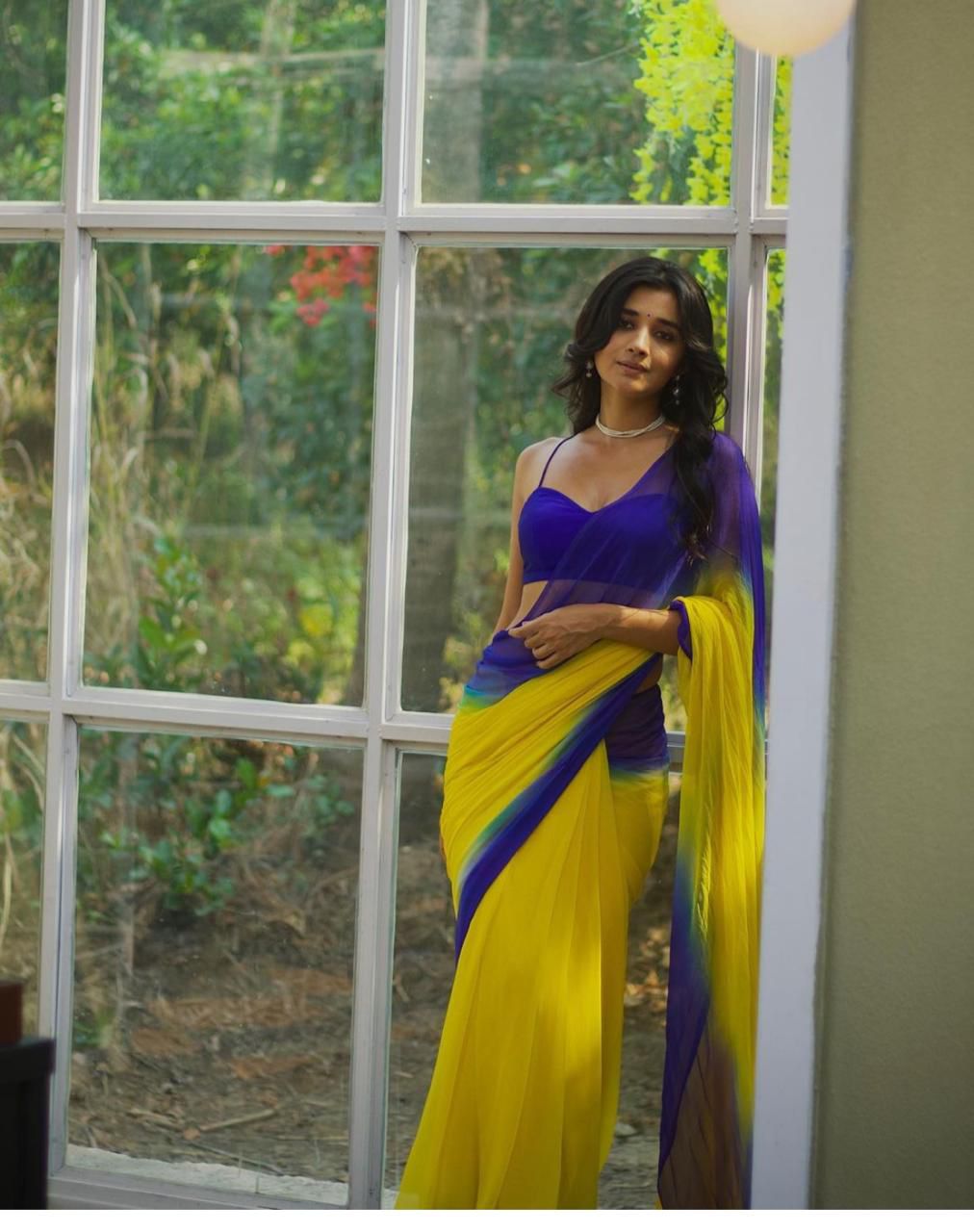 Yellow Color Smoth Georgette With Unstitched Blouse