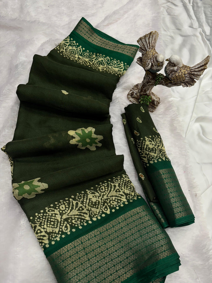 Green Color Soft Blooming Marshmallow Jacquard Border and Contrast Blouse With Unstitched Blouse Piece