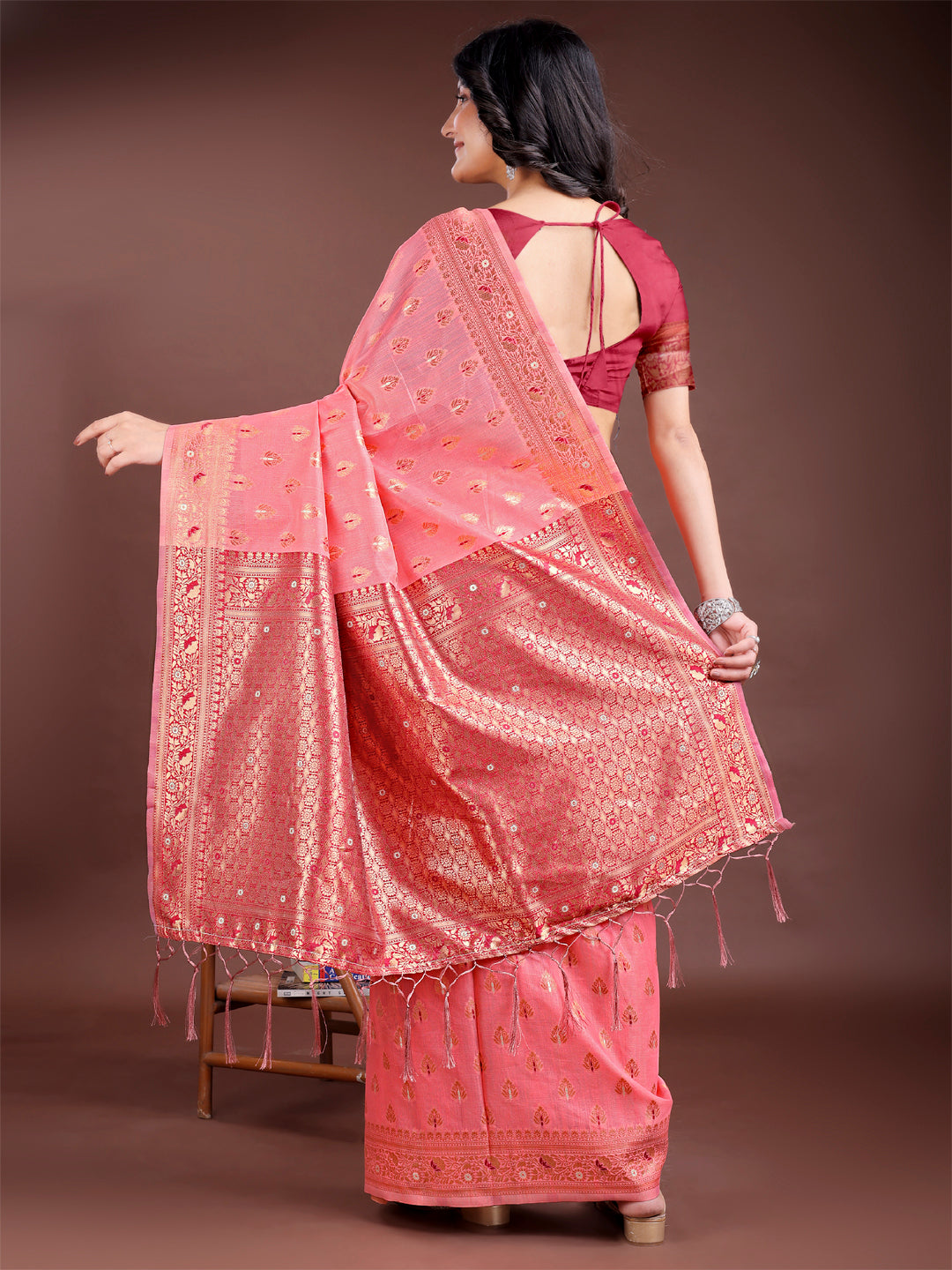 Peach Colour Linen Cotton Saree Printed Work With Blouse Piece