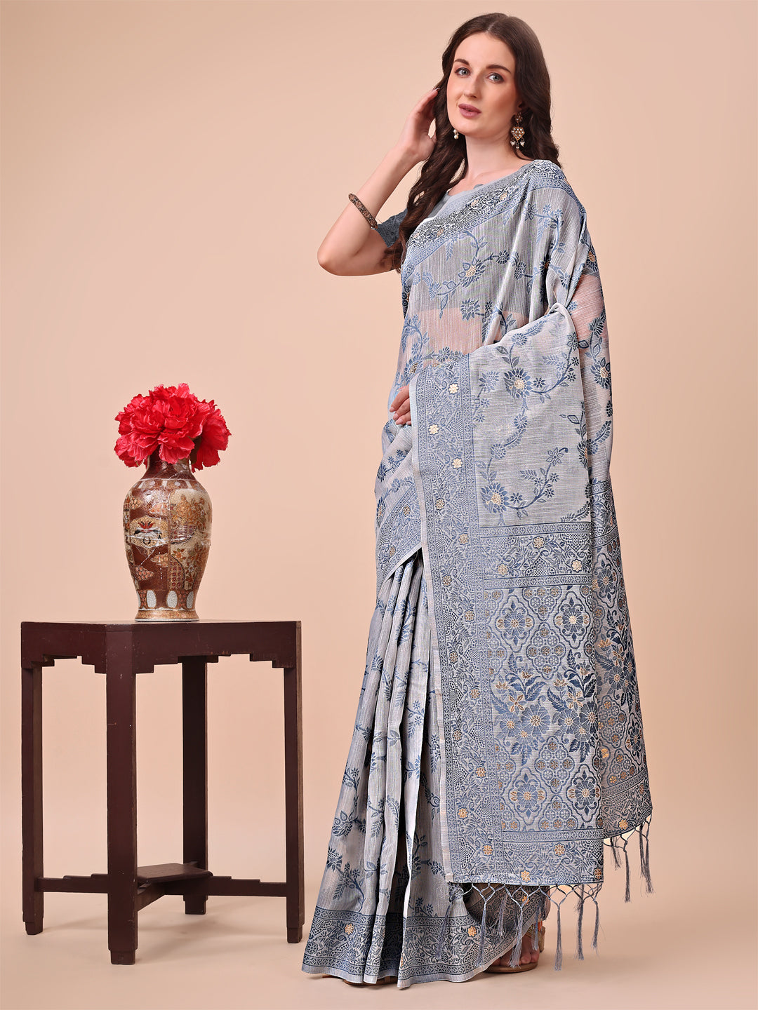 Gray Colour Cotton Printed Saree With Blouse Piece