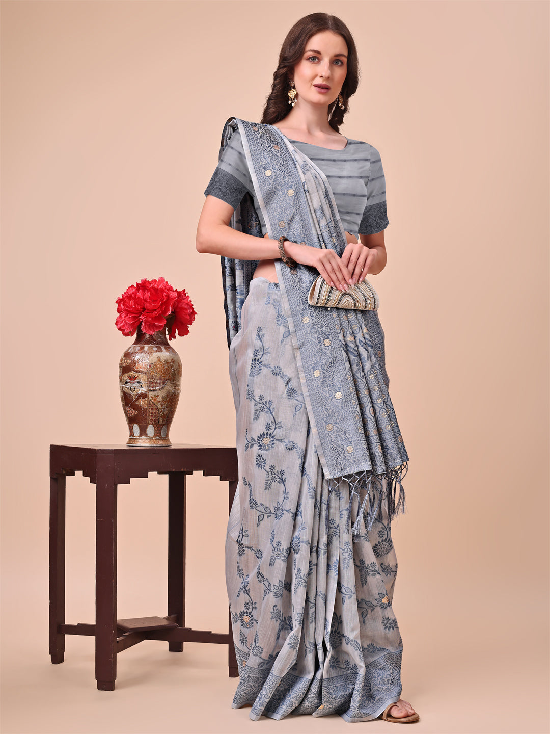 Gray Colour Cotton Printed Saree With Blouse Piece