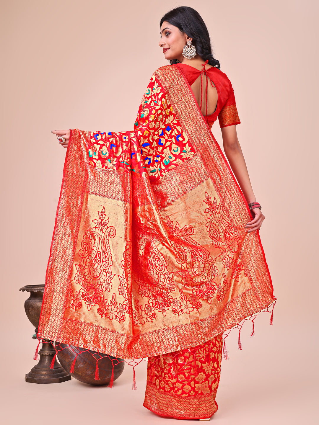 Red Colour Lichi Silk Saree Weaving Work With Blouse Piece