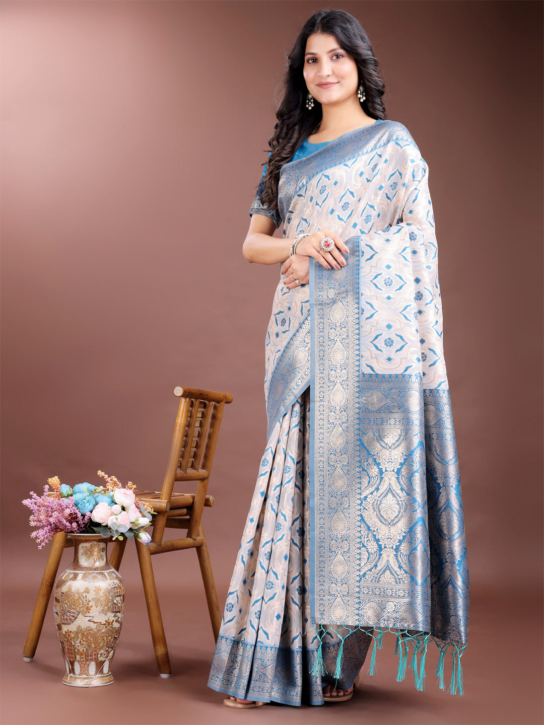 Sky Blue Colour Linen Cotton Saree Printed Work With Blouse Piece